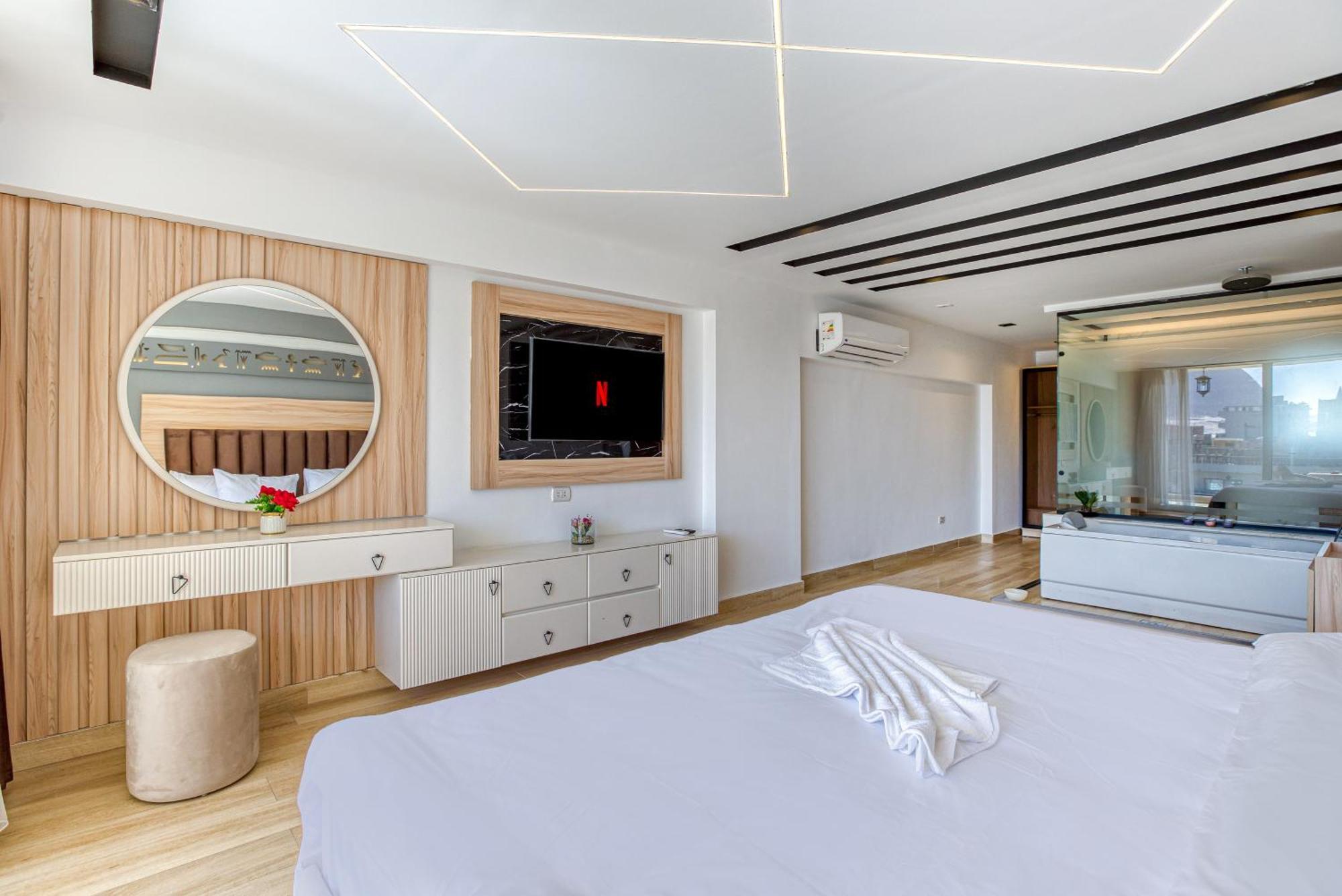 The Platinum Pyramid View Inn Kafrat al Jabal Ngoại thất bức ảnh