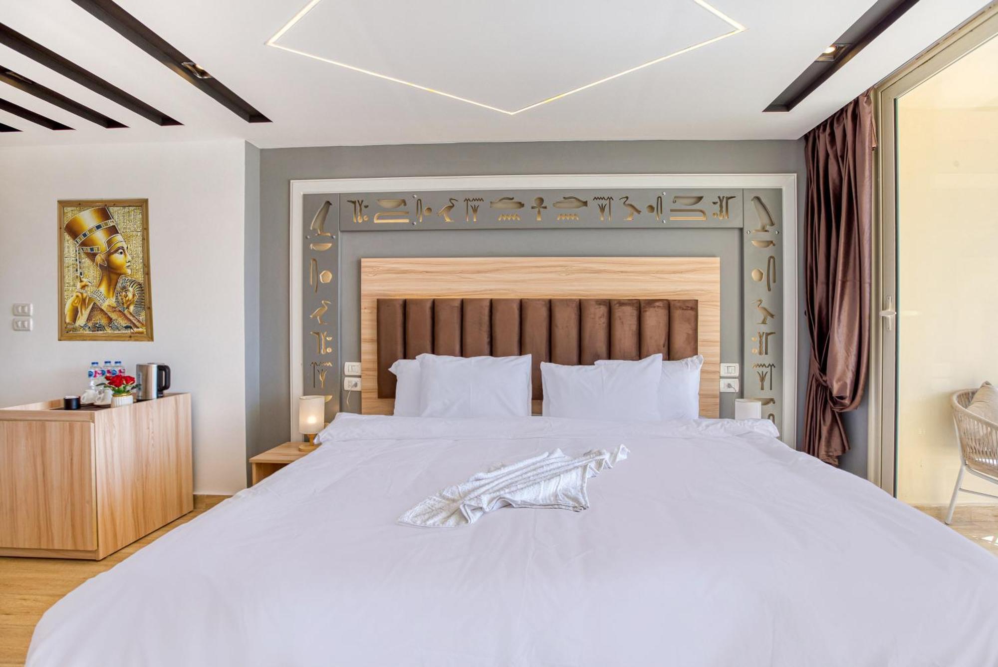 The Platinum Pyramid View Inn Kafrat al Jabal Ngoại thất bức ảnh